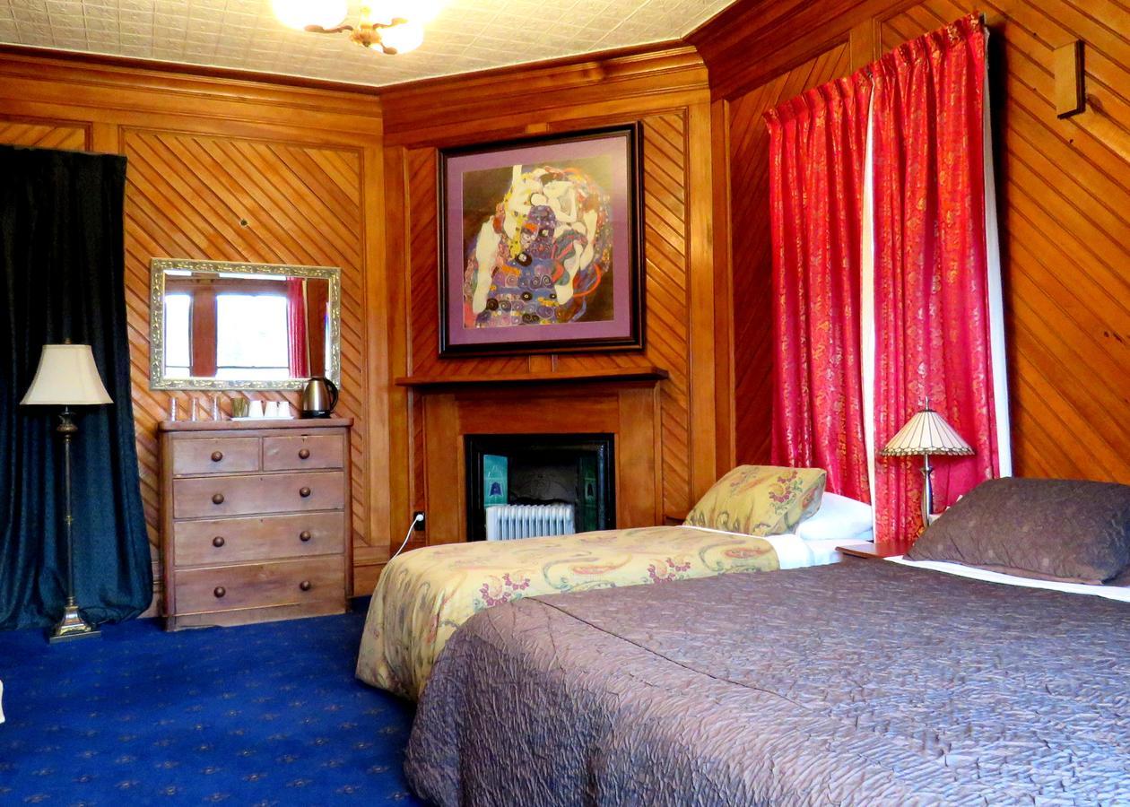 Shady Rest Bed & Breakfast